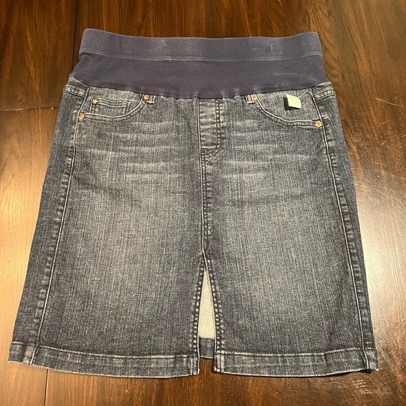 Oh Baby! by Motherhood Denim Maternity Skirt - Picture 4 of 7